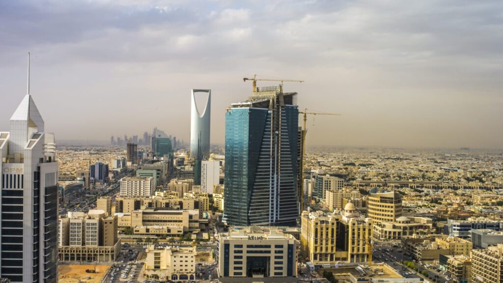 1642668623_766_184758_140322alicearabiacheat_j6taur